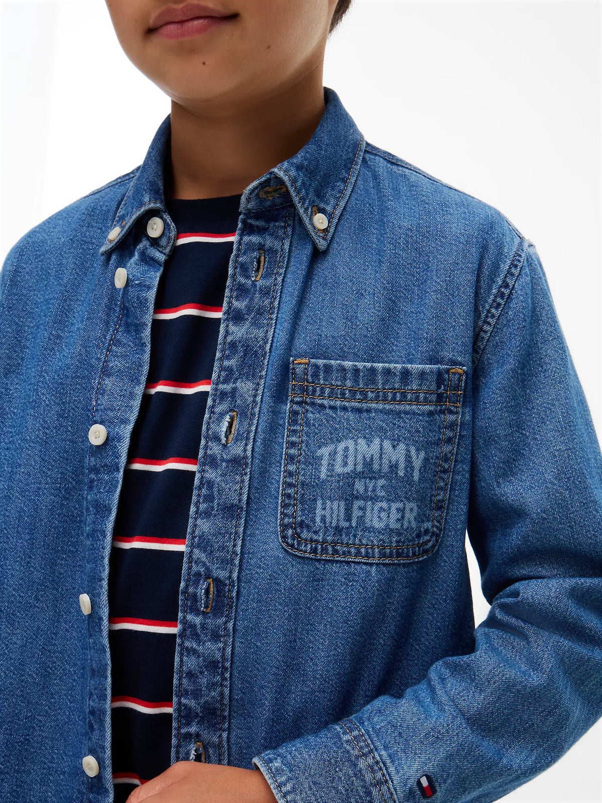 Camisa vaquera infantil con el logo de Tommy NYC