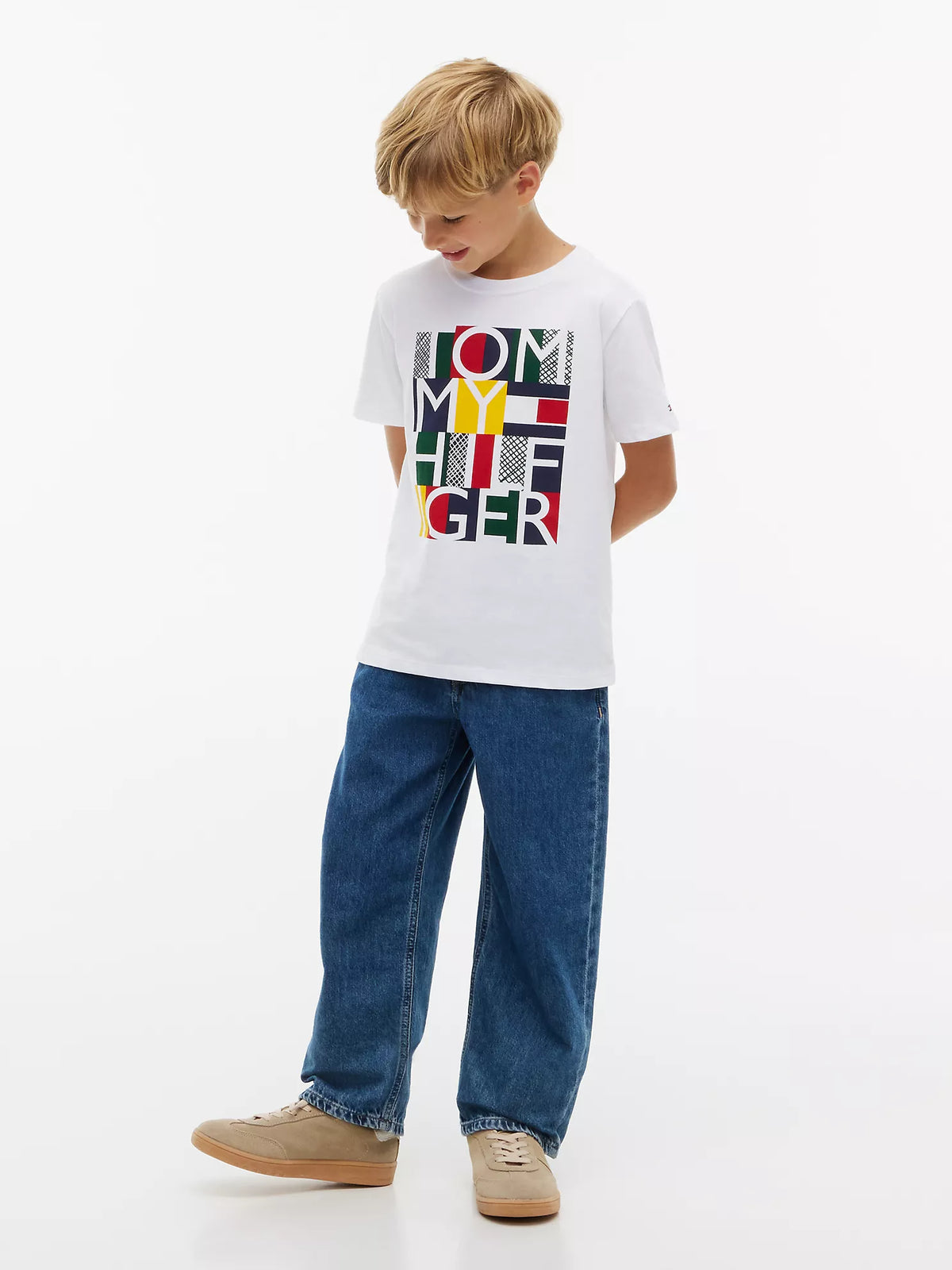 Camiseta infantil con logo en bloque