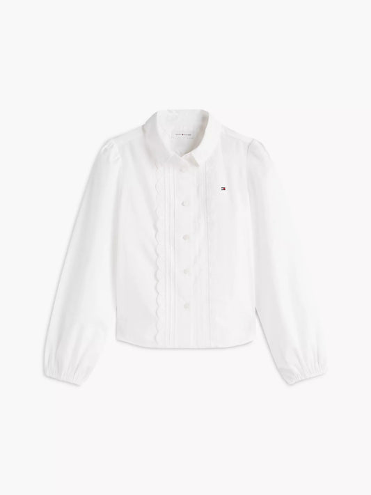 Camisa infantil con ojales bordados